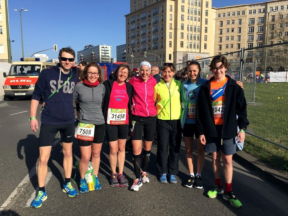 Cha-Wi-Team starklar vor dem Halbmarathon 2018